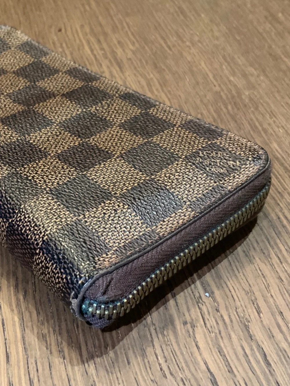 Louis Vuitton authentic louis